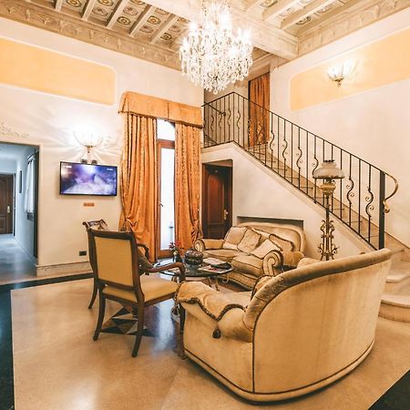 Domus Florentiae Hotel Florence Exterior photo