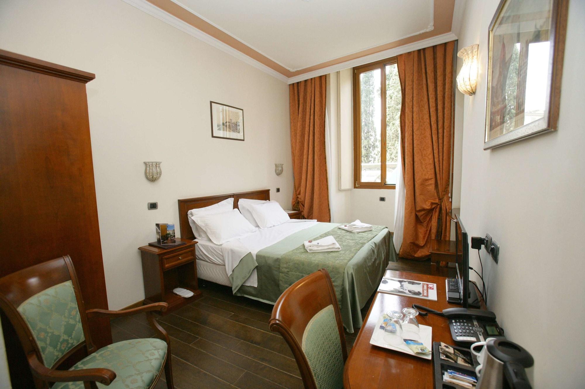 Domus Florentiae Hotel Florence Exterior photo