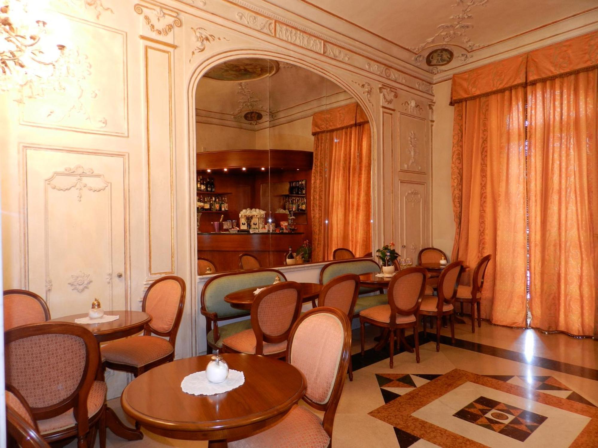 Domus Florentiae Hotel Florence Exterior photo