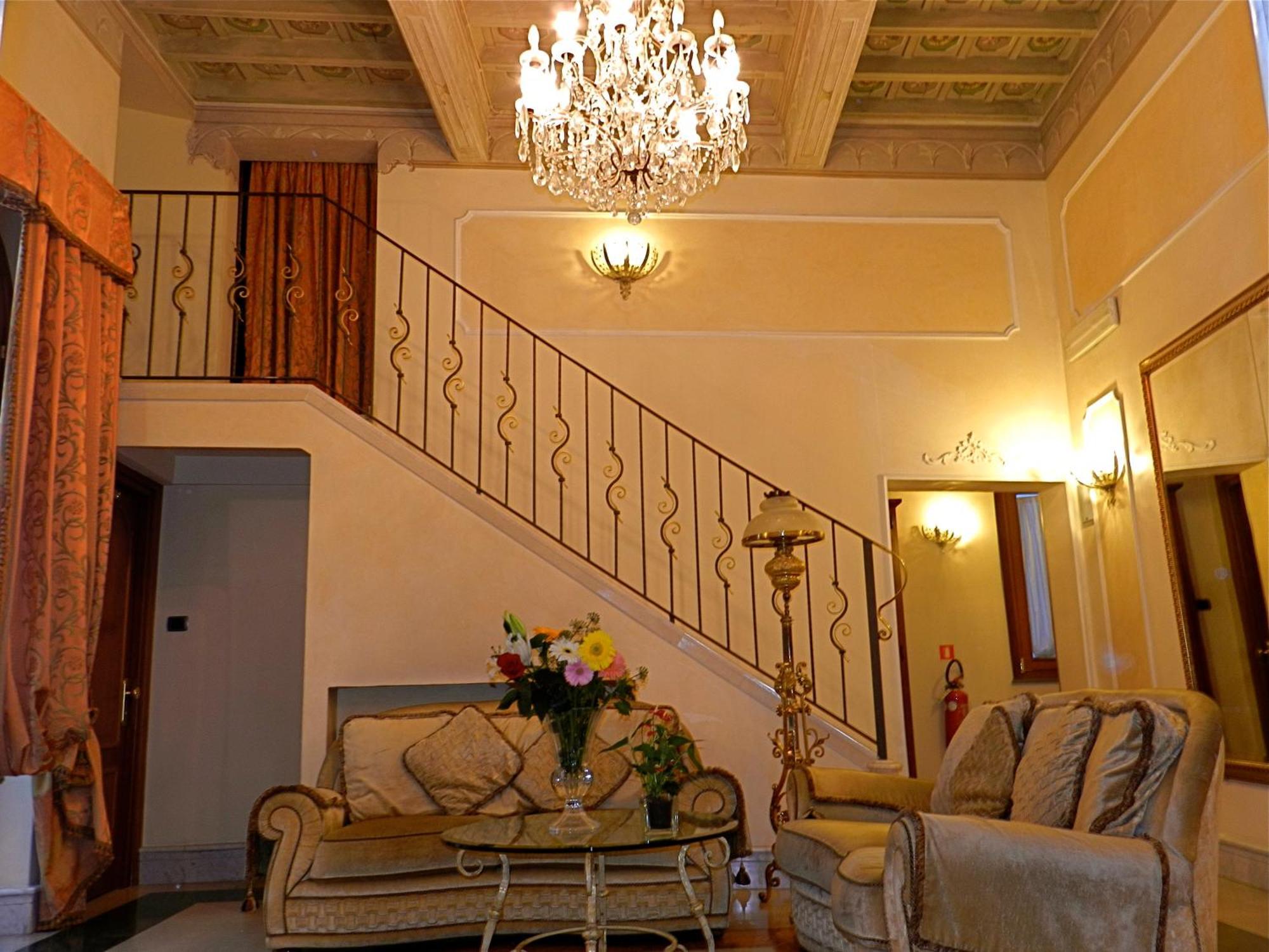 Domus Florentiae Hotel Florence Exterior photo